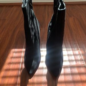 Steve Madden Black Heeled Boots